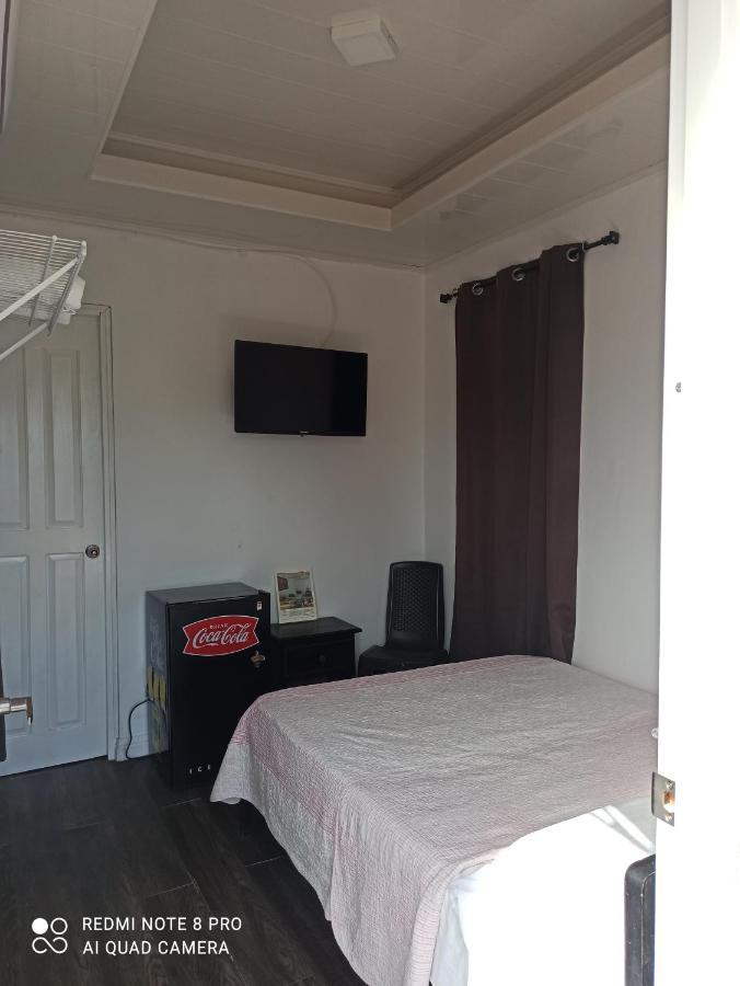 Hostal Compostela Inn David Esterno foto