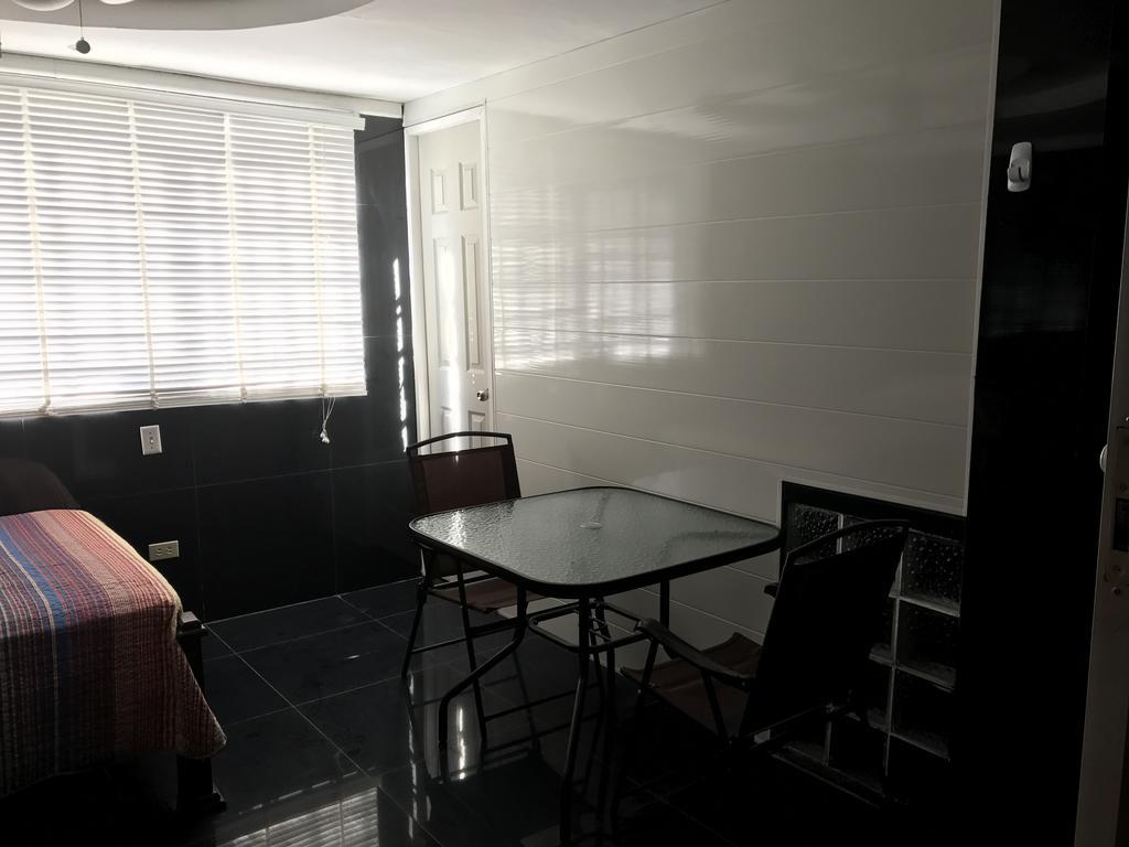 Hostal Compostela Inn David Esterno foto